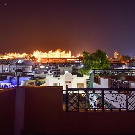 Oyo Home Heritage Stay Udaipur Buitenkant foto